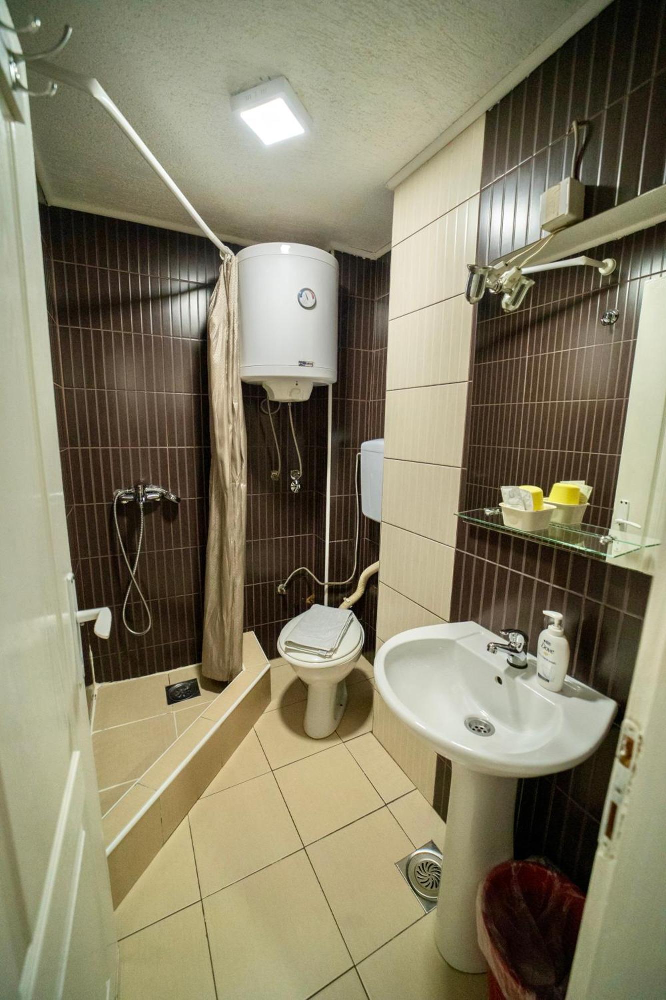 Apartmani Aleksandra U Centru Grada Kragujevac Eksteriør bilde