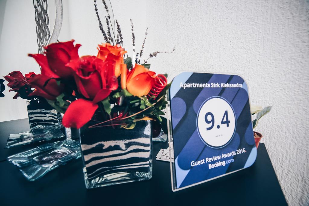 Apartmani Aleksandra U Centru Grada Kragujevac Eksteriør bilde