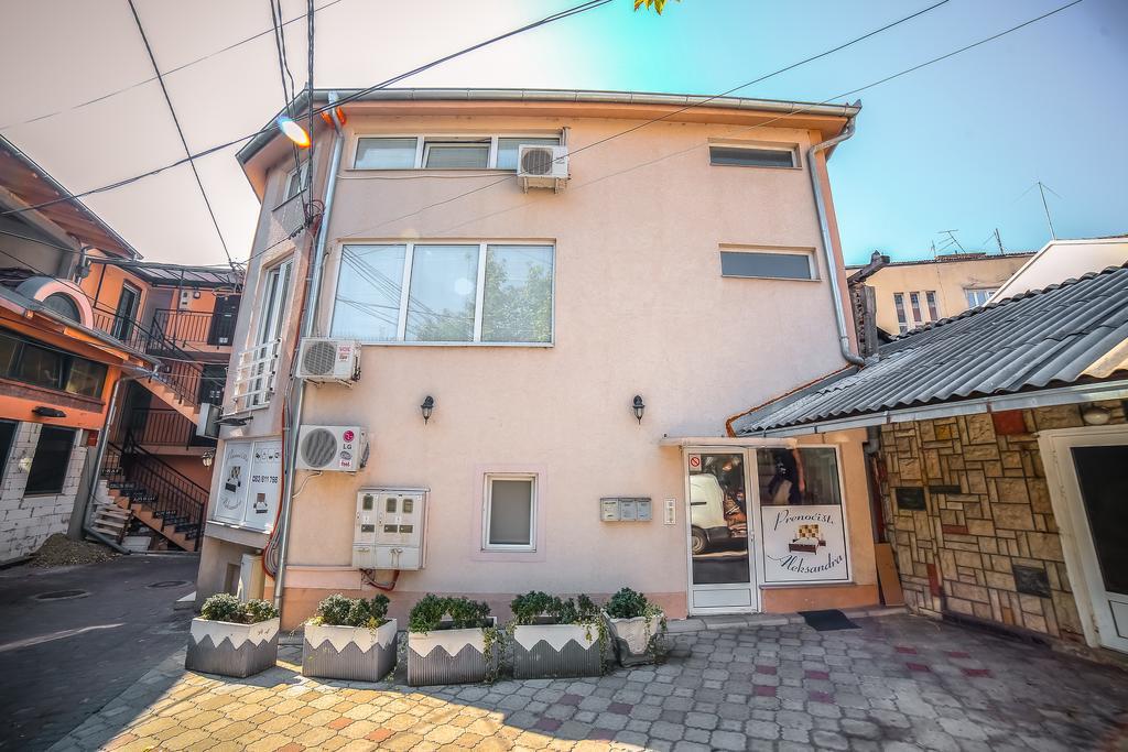Apartmani Aleksandra U Centru Grada Kragujevac Eksteriør bilde