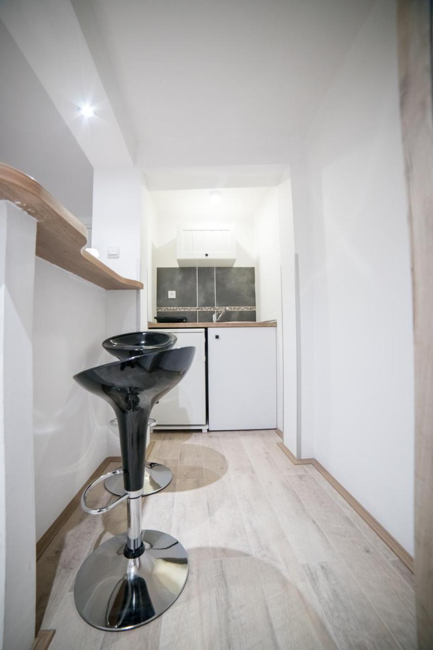 Apartmani Aleksandra U Centru Grada Kragujevac Eksteriør bilde